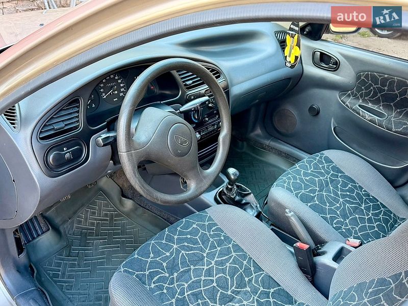 Седан Daewoo Sens 2004 в Запоріжжі