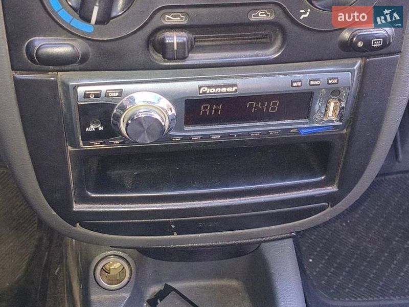 Седан Daewoo Sens 2004 в Кременчуге