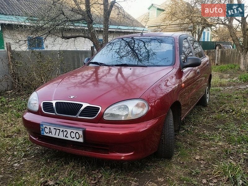 Седан Daewoo Sens 2006 в Чернобае