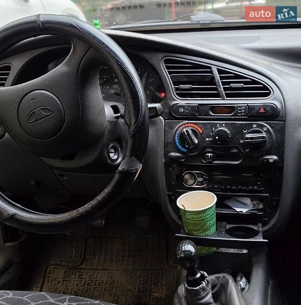 Седан Daewoo Sens 2003 в Дніпрі