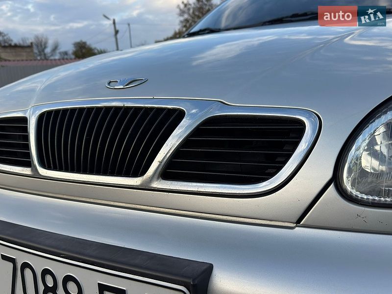 Седан Daewoo Sens 2004 в Кременчуці
