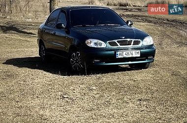 Седан Daewoo Sens 2004 в Синельниковому