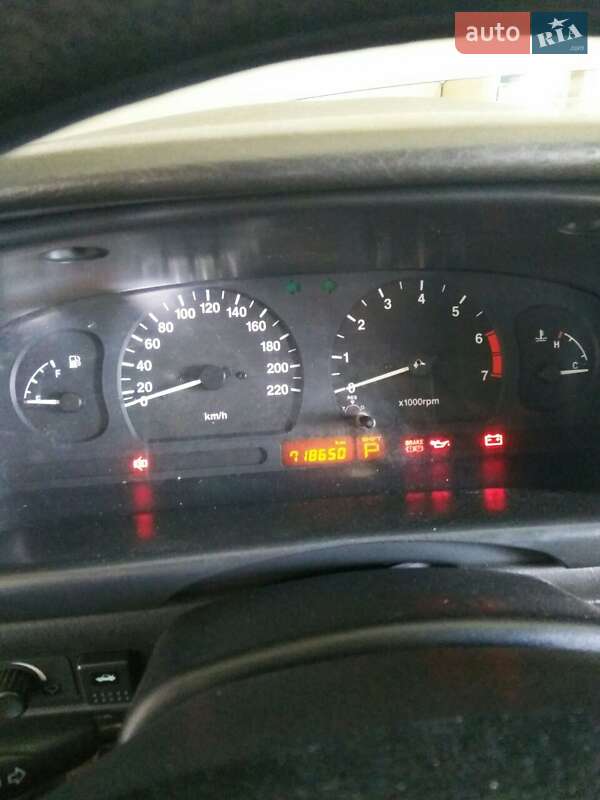 Седан Daewoo Super Salon 1996 в Яготині