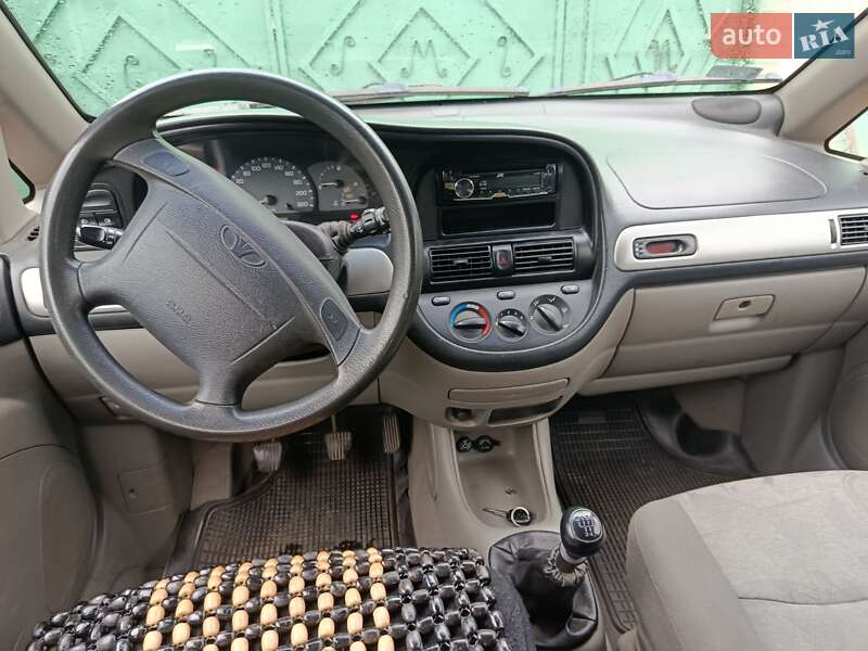 Минивэн Daewoo Tacuma 2003 в Чернигове