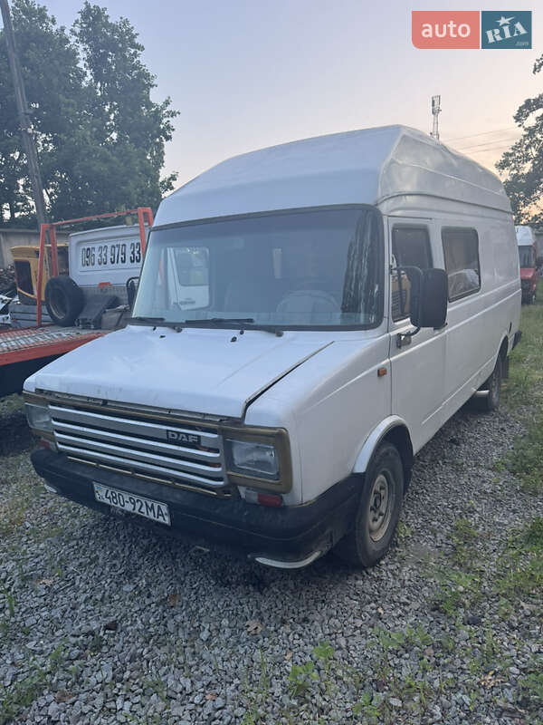 Вантажний фургон DAF 400 груз. 1991 в Умані