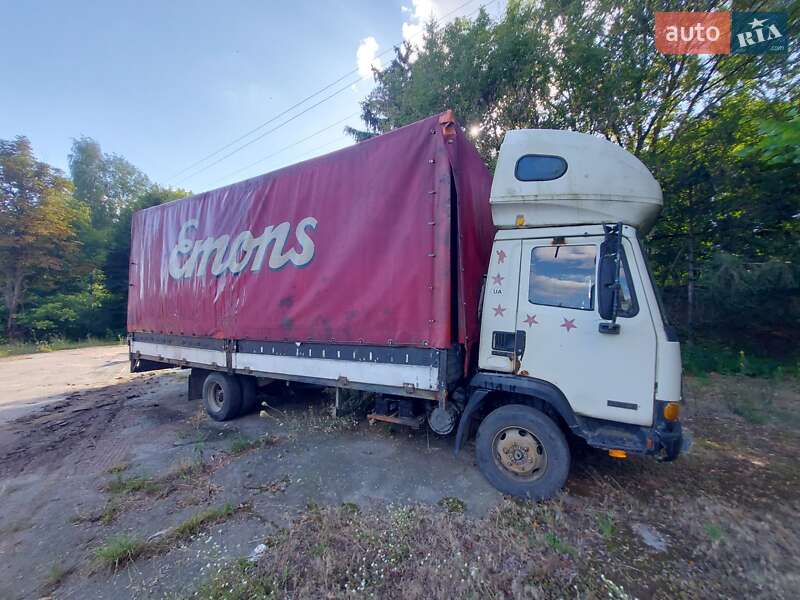 Тентованый DAF 45 1999 в Коростене