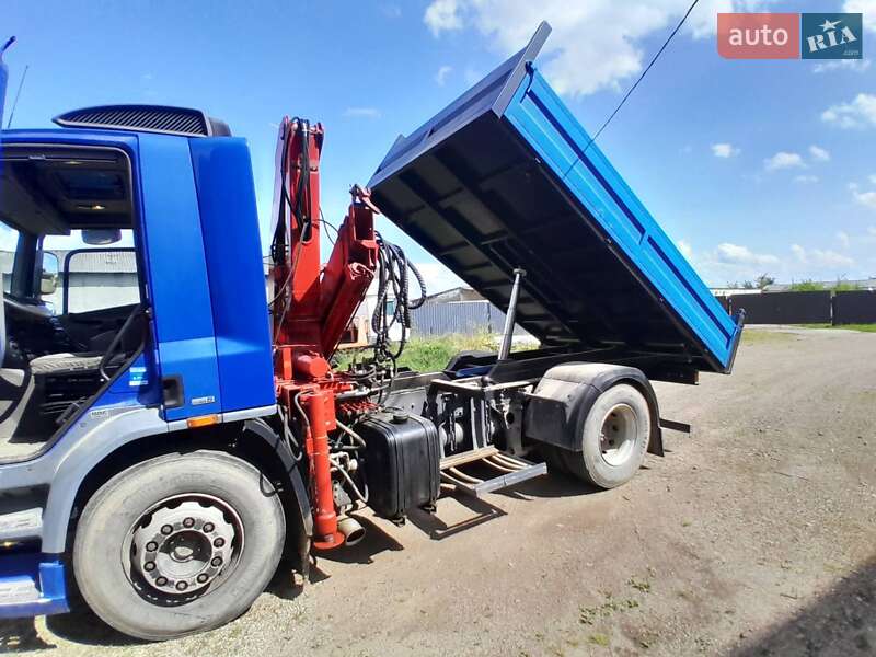 Самосвал DAF 75 2009 в Ивано-Франковске