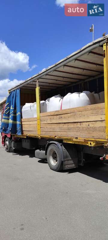 Контейнеровоз DAF 75 2002 в Киеве