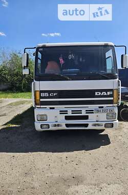 Контейнеровоз DAF 85 2001 в Одесі