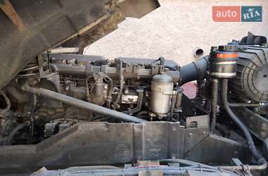 Тягач DAF 85 2001 в 