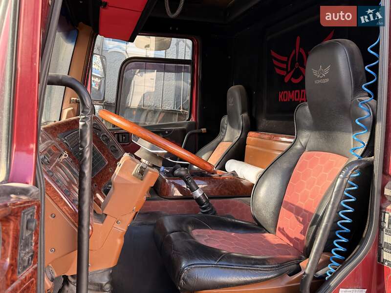 Грузовой фургон DAF 85 1999 в Одессе