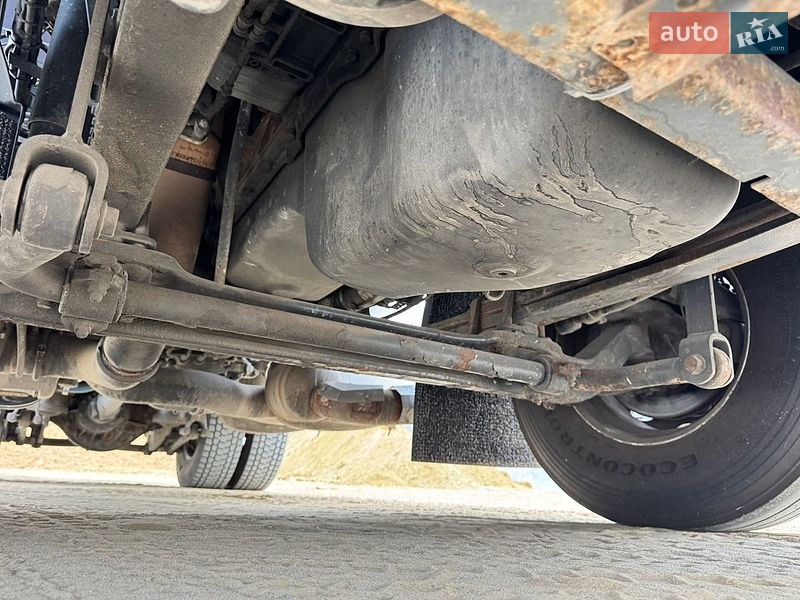Самосвал DAF 85 2011 в Ровно