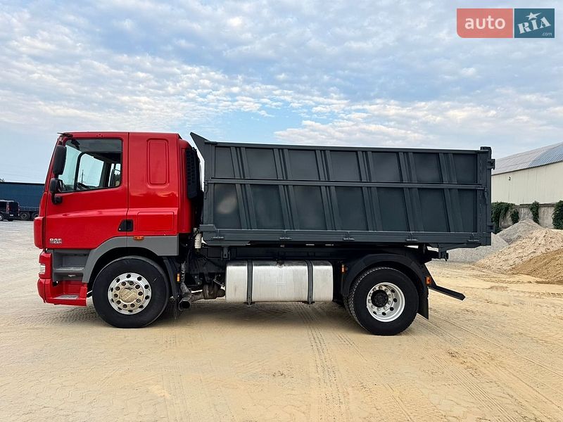 Самосвал DAF 85 2011 в Ровно