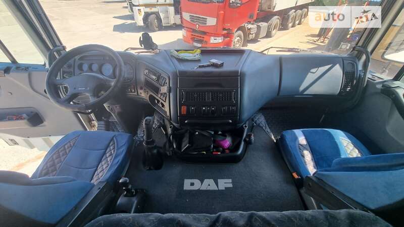 Тягач DAF 95 1999 в Машевке