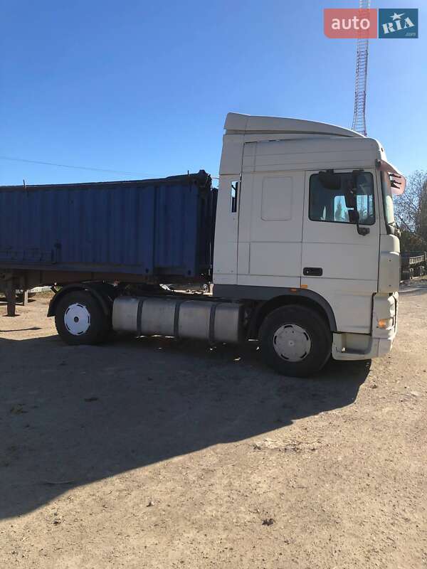 Тягач DAF 95 2006 в Очакове