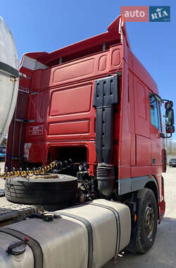 Тягач DAF 95 2003 в 
