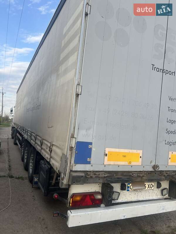 Тягач DAF 95 2004 в Кривому Розі
