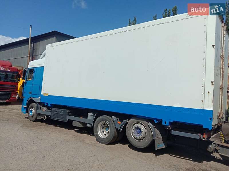 Грузовой фургон DAF 95 2004 в Киеве
