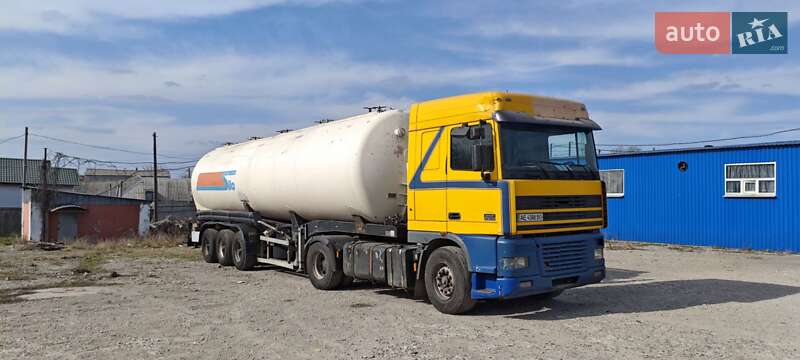 Тягач DAF 95 1999 в Днепре