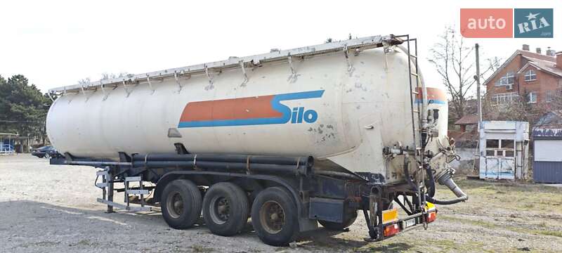 Тягач DAF 95 1999 в Днепре