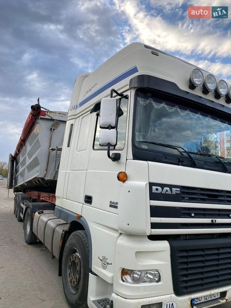 Самосвал DAF 95 2007 в Чорткове