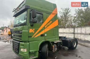 Тягач DAF 95 2004 в Прилуках
