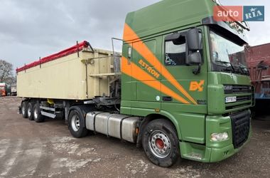 Тягач DAF 95 2004 в Прилуках