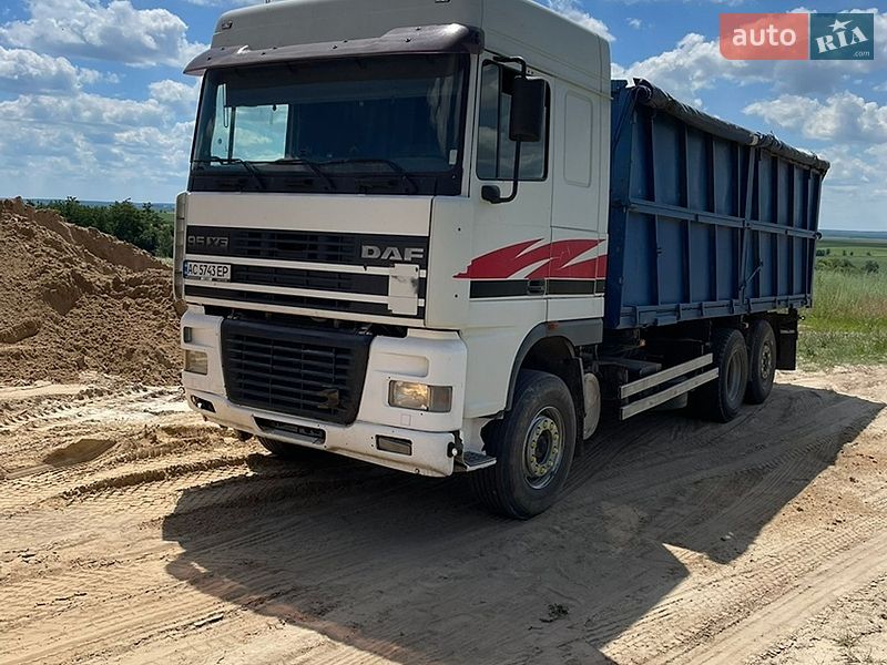 Самосвал DAF 95 2000 в Горохове