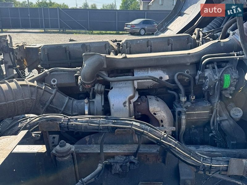 Тягач DAF 95 2006 в Ровно
