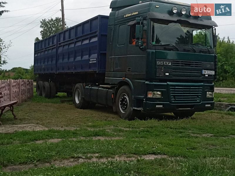 Тягач DAF 95 1998 в Белополье