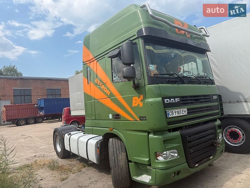 Тягач DAF 95 2004 в Прилуках