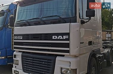 Контейнеровоз DAF 95 1998 в Одесі
