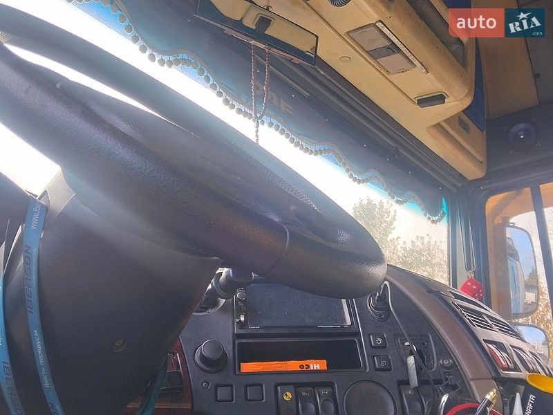 Тягач DAF 95 2005 в Кривом Роге