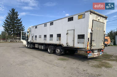 Для перевозки животных DAF AE 2003 в 