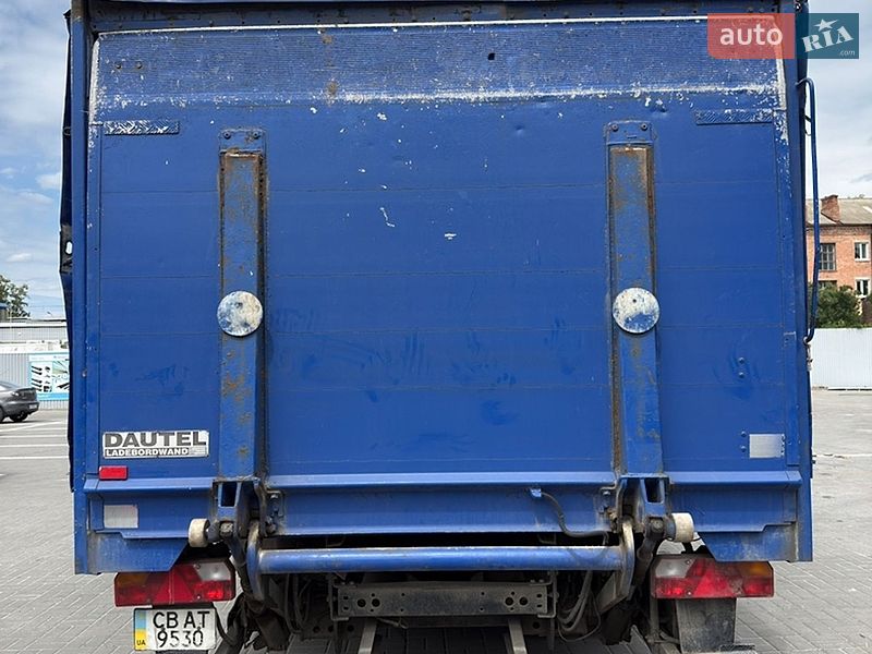 Вантажний фургон DAF AE 2004 в Прилуках