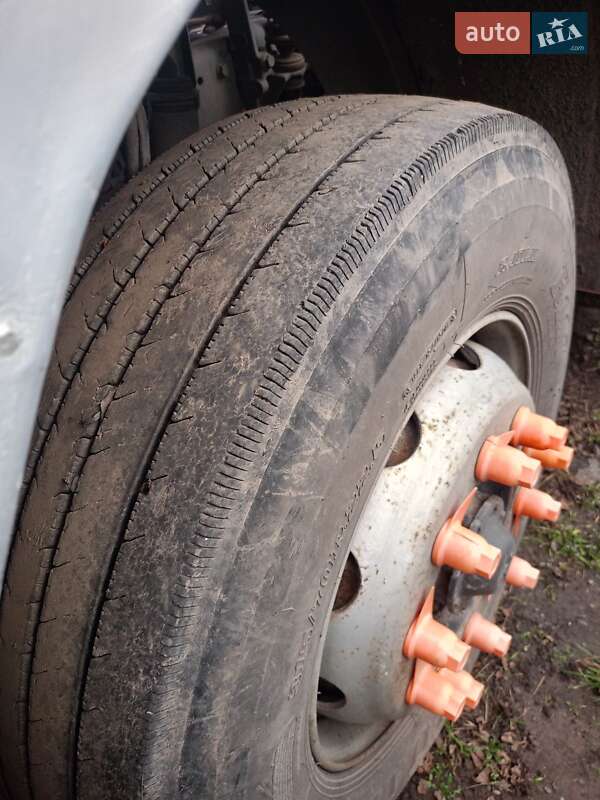 Зерновоз DAF ATI 1990 в Гадяче