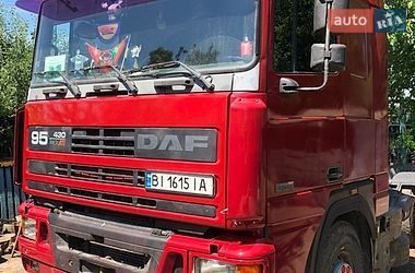 Тягач DAF ATI 1997 в Золотоноші