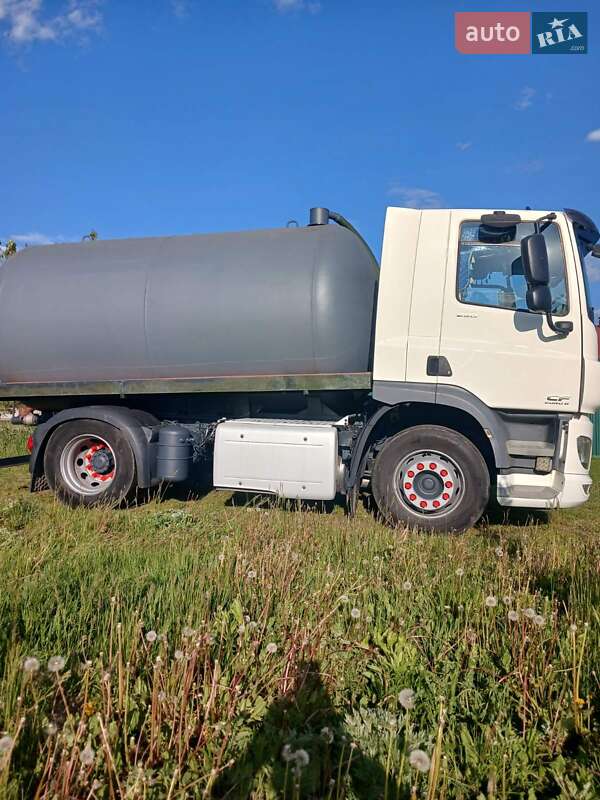 Цистерна DAF CF 290FT 2014 в Василькове