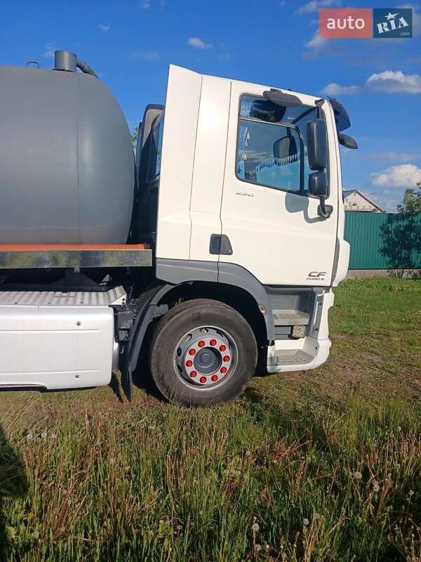 Машина ассенизатор (вакуумная) DAF CF 290FT 2014 в Василькове