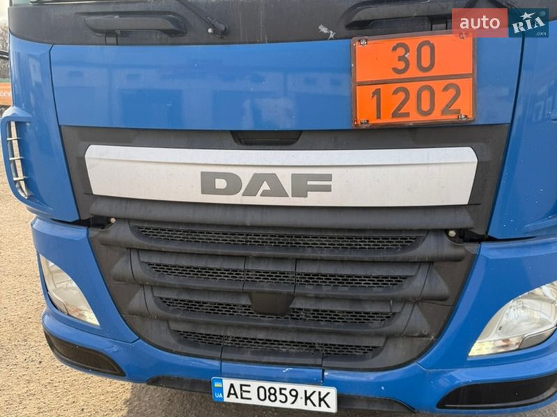 Тягач DAF CF 400FT 2014 в Днепре