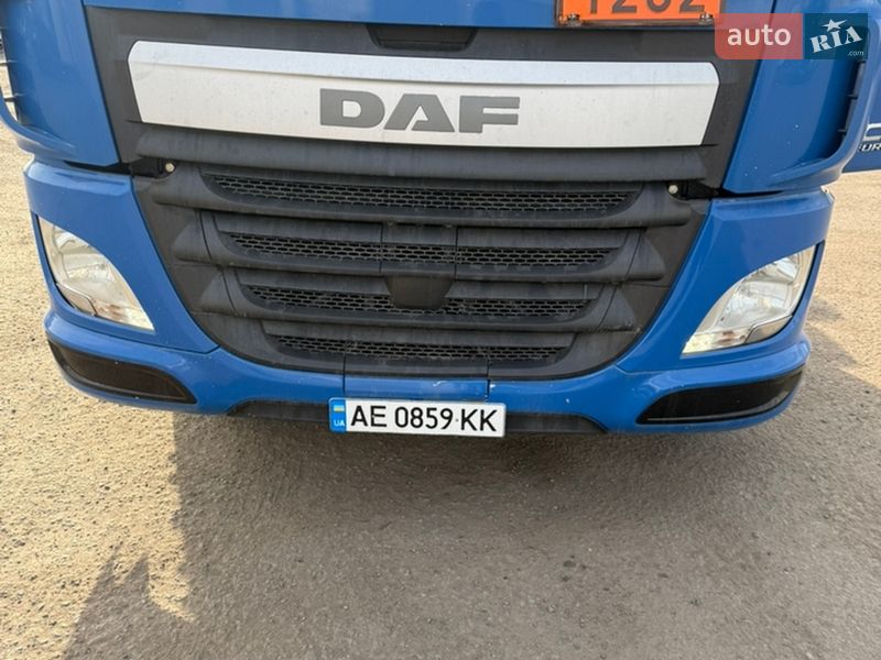 Тягач DAF CF 400FT 2014 в Днепре