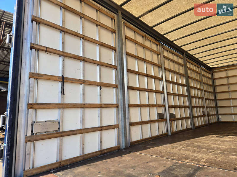 Грузовой фургон DAF CF 65 2012 в Рахове