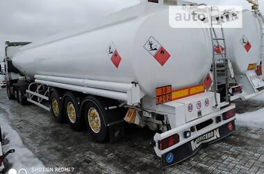 Бензовоз DAF CF 75 2007 в Киеве