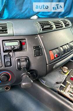 Для перевозки животных DAF CF 75 2006 в 