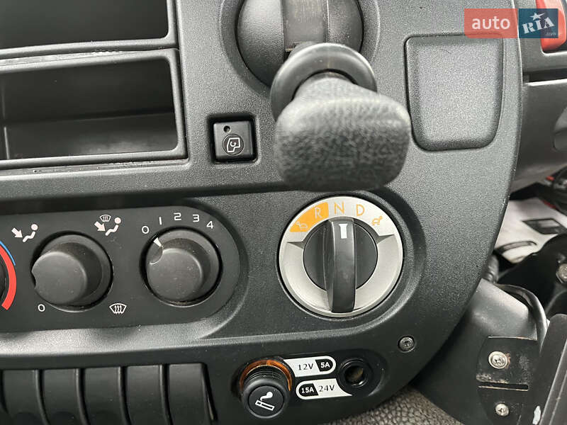 Тягач DAF CF 75 2013 в Киеве