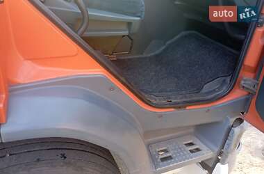 Грузовой фургон DAF CF 75 2003 в 