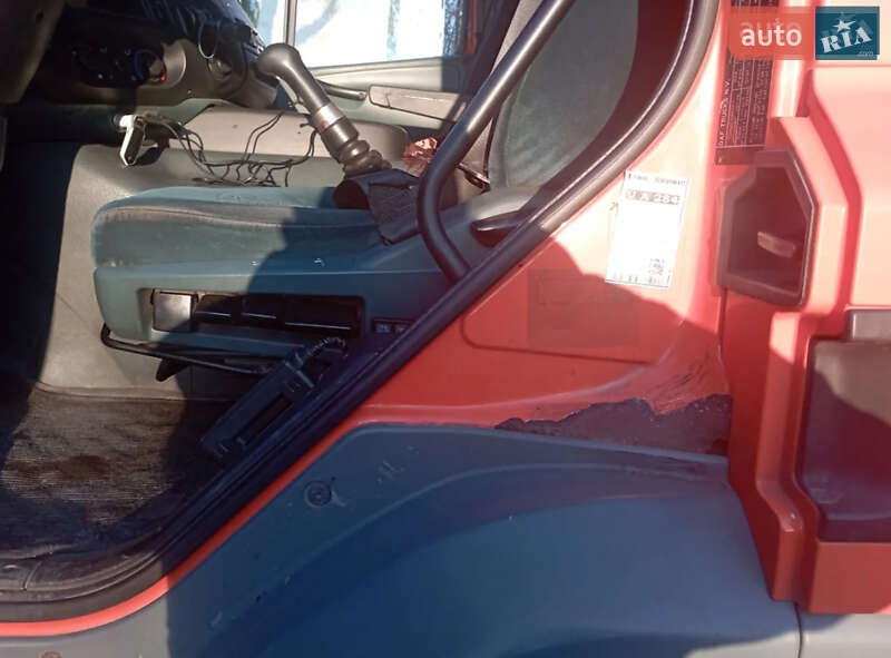 Вантажний фургон DAF CF 75 2003 в Болграді