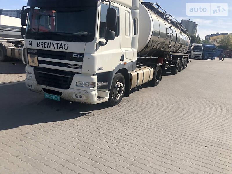 Тягач DAF CF 85 2010 в Львове