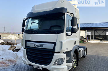 Тягач DAF CF 85 2014 в Ровно