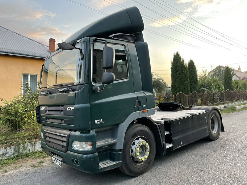 Тягач DAF CF 85 2008 в Бучаче